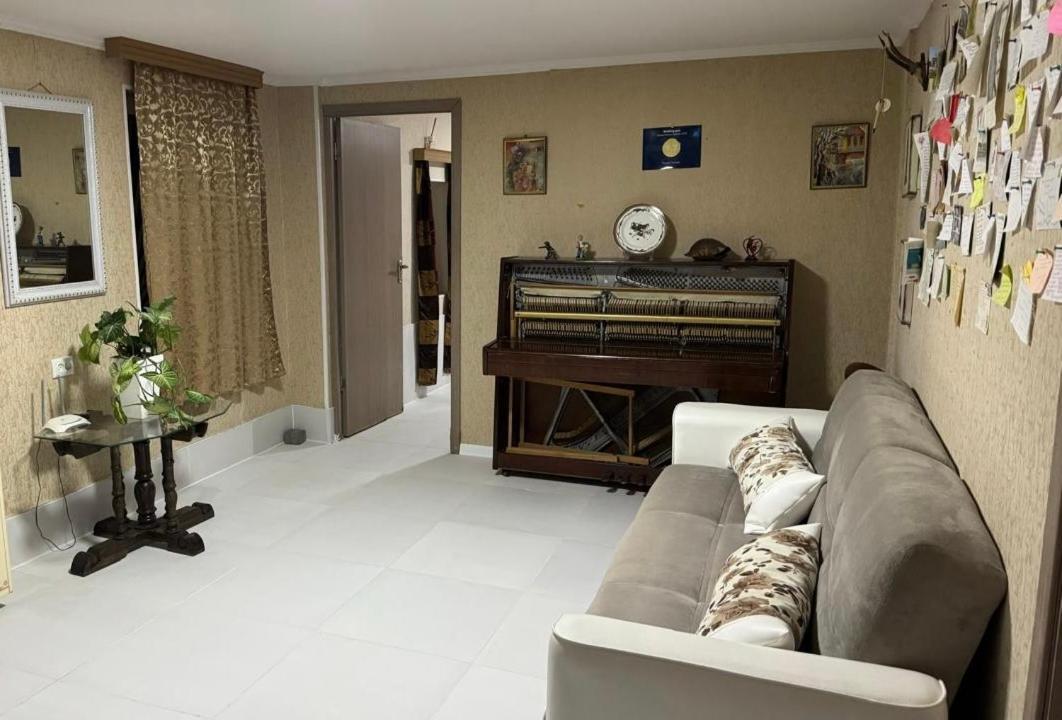 קוטאיסי Hostel Forrest מראה חיצוני תמונה
